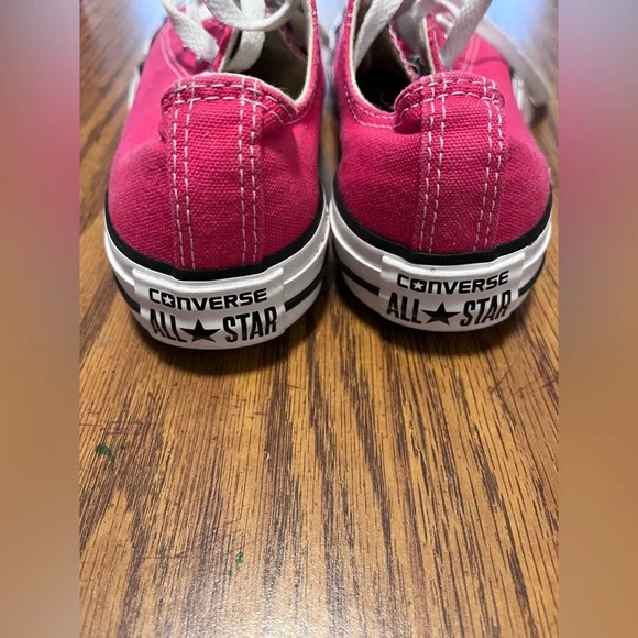 women’s Hot pink converse - Picture 8 of 8